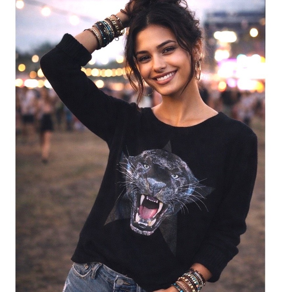 H&M Divided Panther Star Fangs Sweater Womens M Tattoo Cat Lover Jaguar Goth